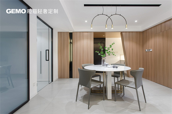 成品家具店轉行做輕奢定做家具怎么樣？適合嗎？